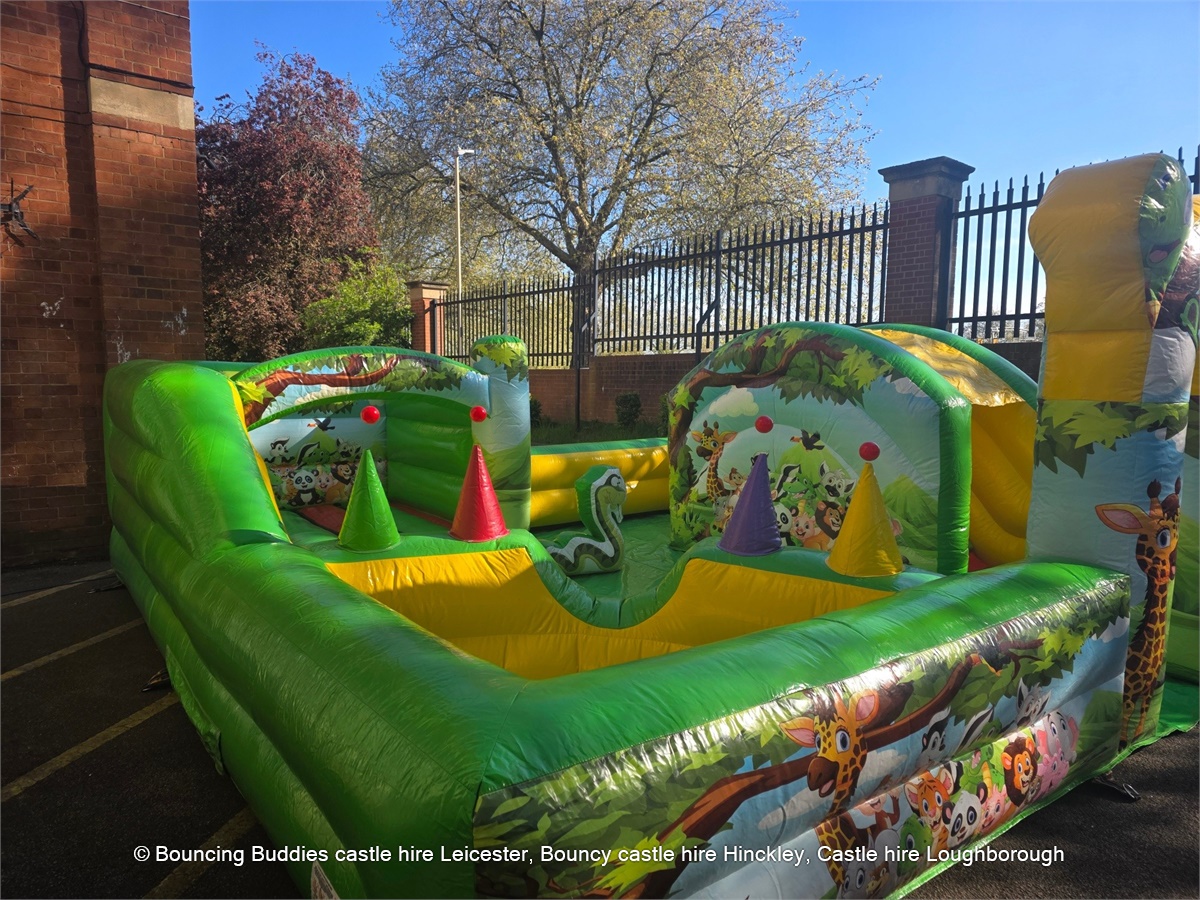 Inflatable Play Zone Hire Leicester | Soft Play & Bouncy Castle